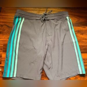 Old Navy California Board Short Grey Teal Stripe Men's Size 31 Drawstring Waist